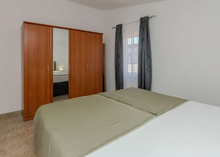 Tukara 3 By Interhome Vir